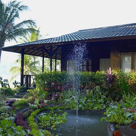 Kungkungan Bay Resort Bitung Buitenkant foto