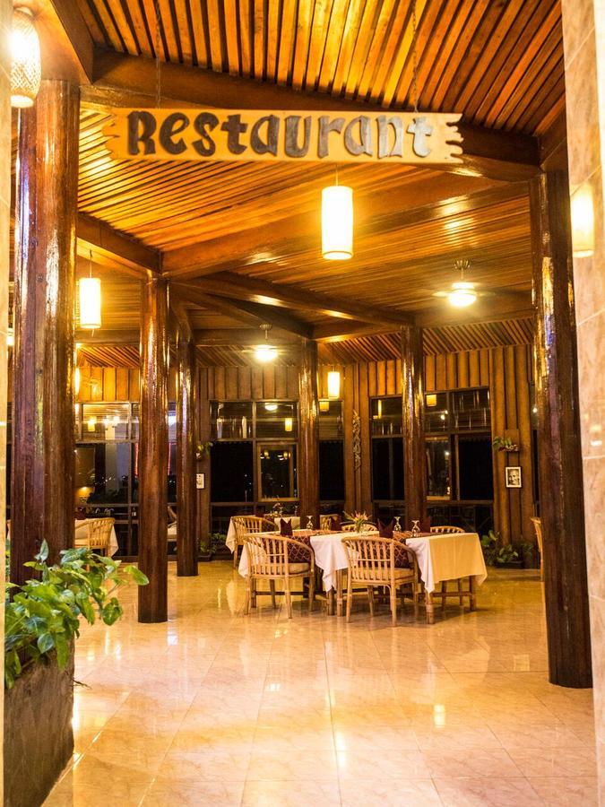 Kungkungan Bay Resort Bitung Buitenkant foto