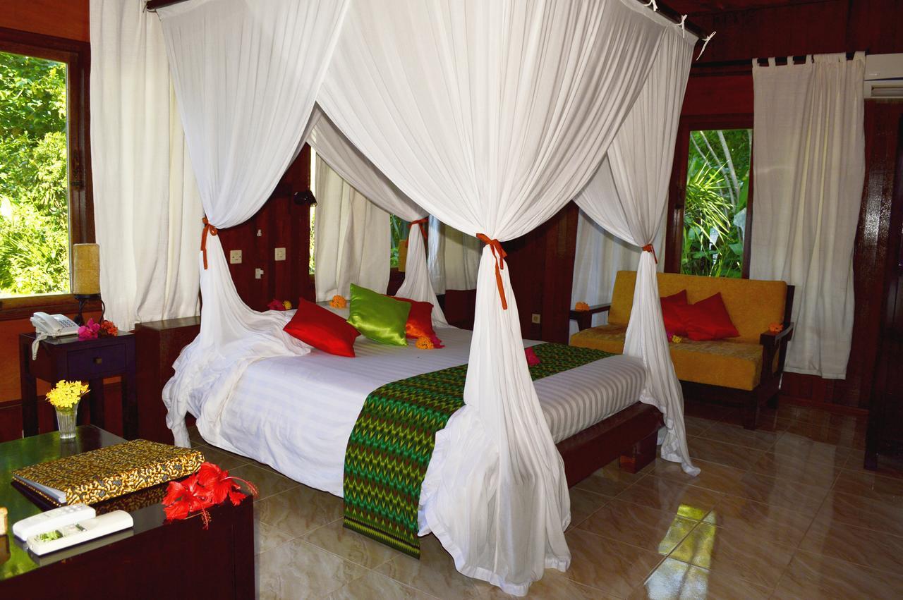 Kungkungan Bay Resort Bitung Buitenkant foto