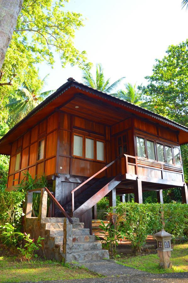 Kungkungan Bay Resort Bitung Buitenkant foto